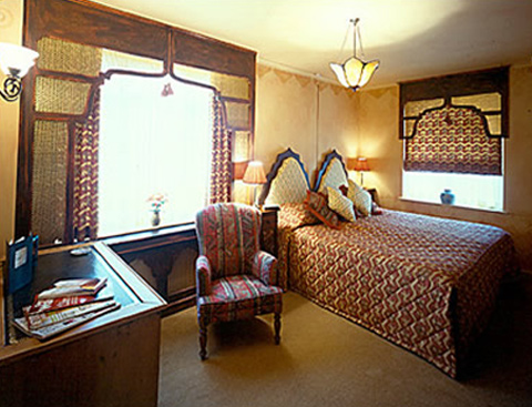 The Oriental Ginger Room